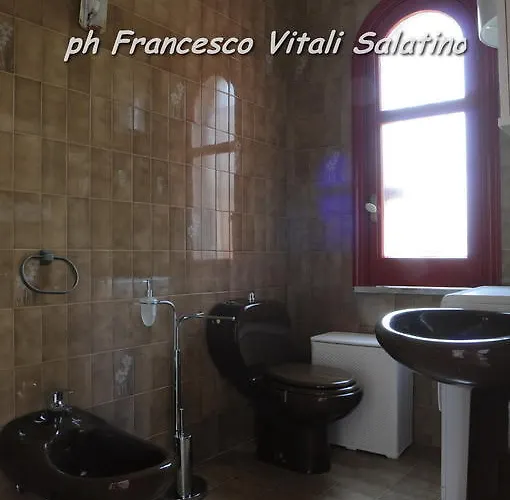 公寓 露露别墅住宿加早餐旅馆