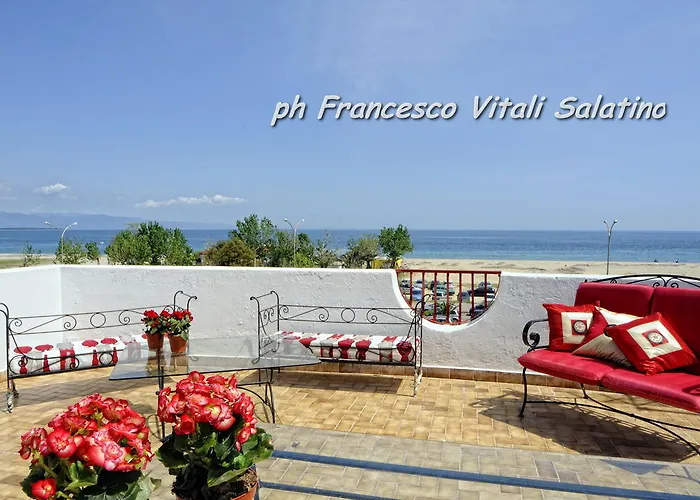 露露别墅住宿加早餐旅馆