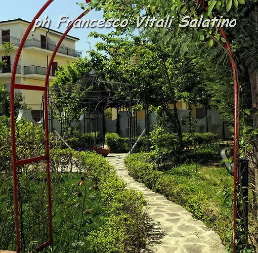 公寓 露露别墅住宿加早餐旅馆 *