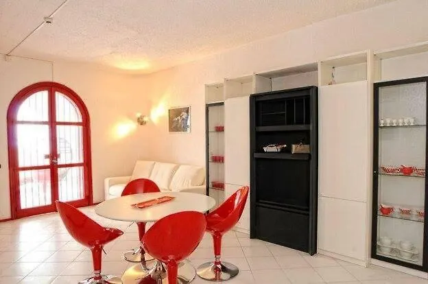 露露别墅住宿加早餐旅馆 *